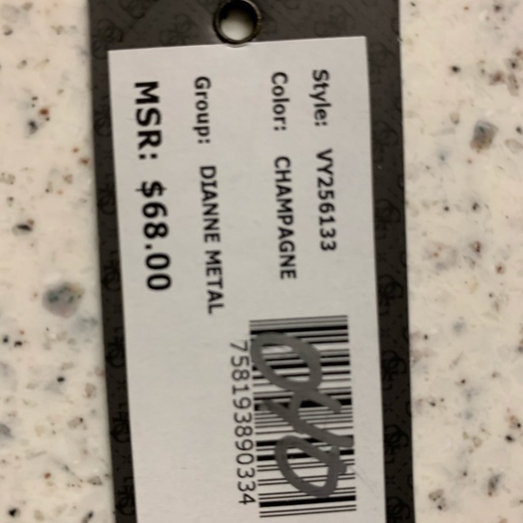 Guess Clutch purse - Picture 5 of 5